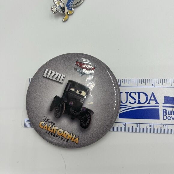 Disney Pin 2013 Disney Movie Cars Land Lizzie California Adventure Pin Button - Picture 3 of 3